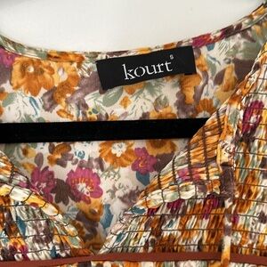 Worn once - Kourt dress sz small